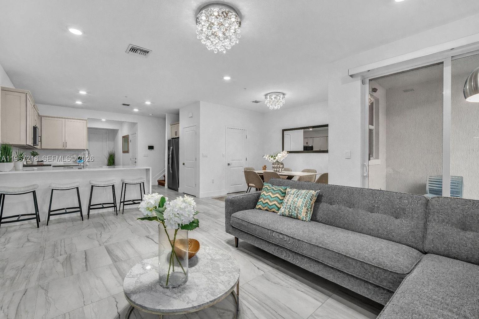142 SW 170th Ave