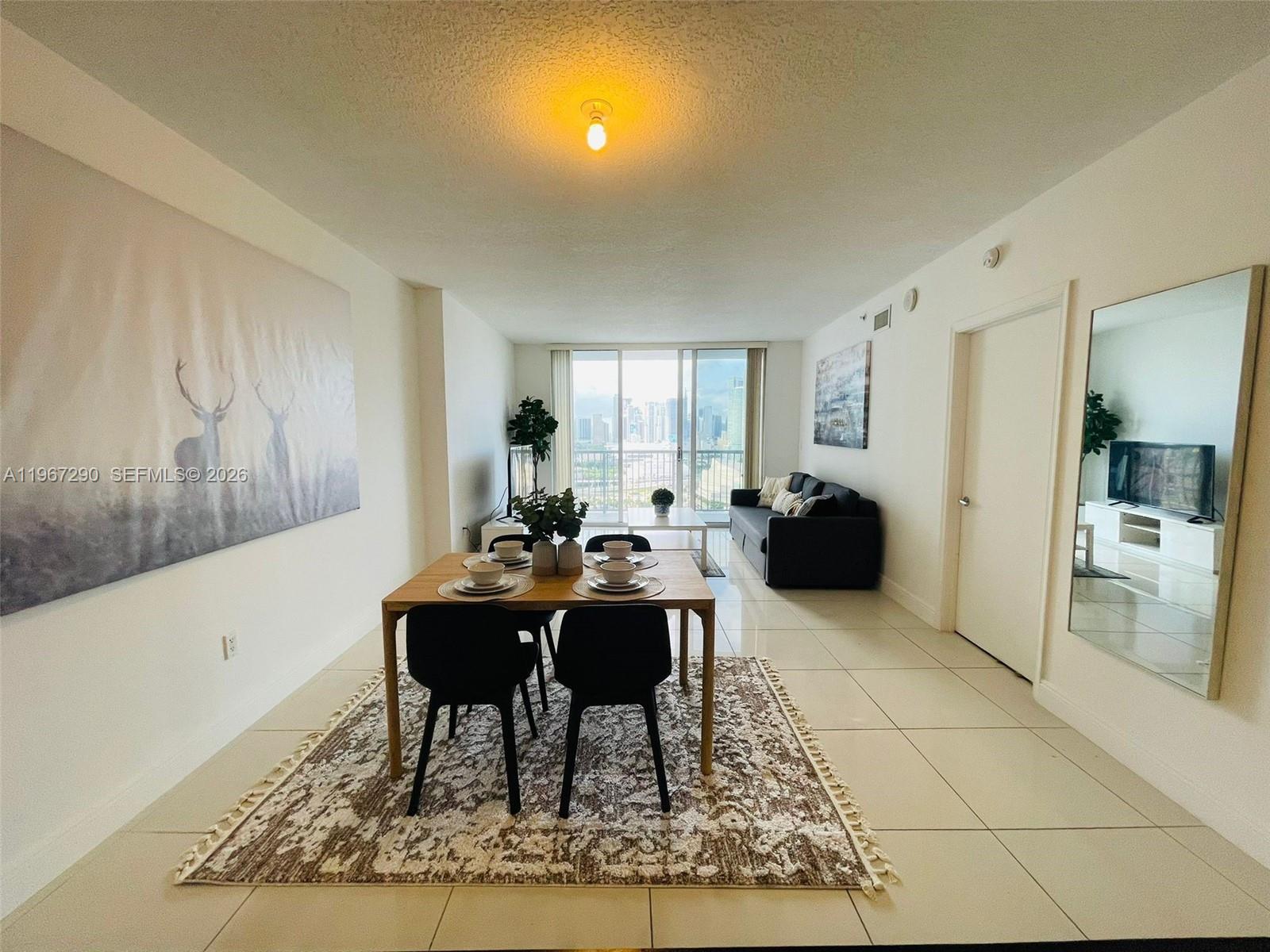 1750 N Bayshore Dr # 2710