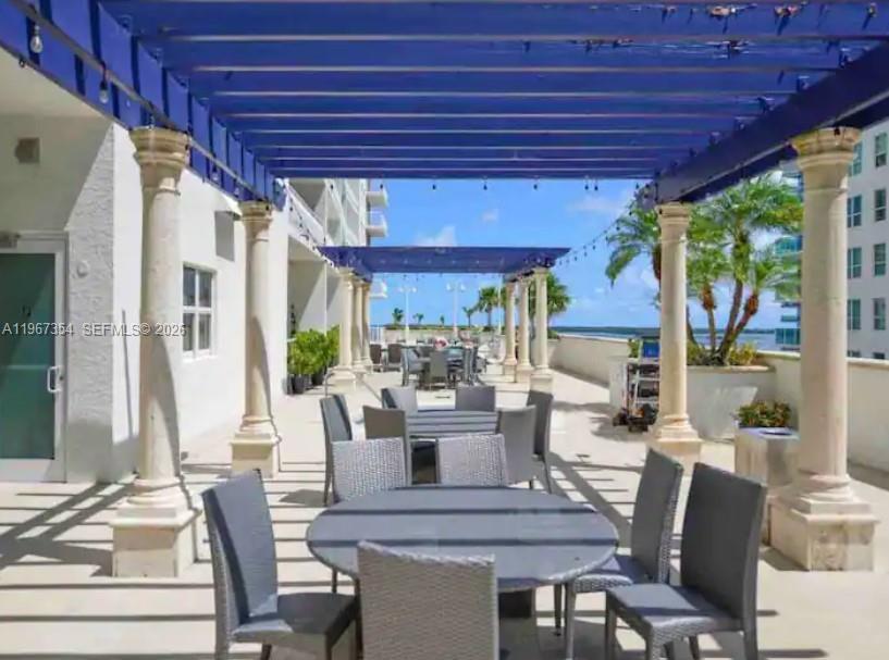 1200 Brickell Bay Dr # 4217