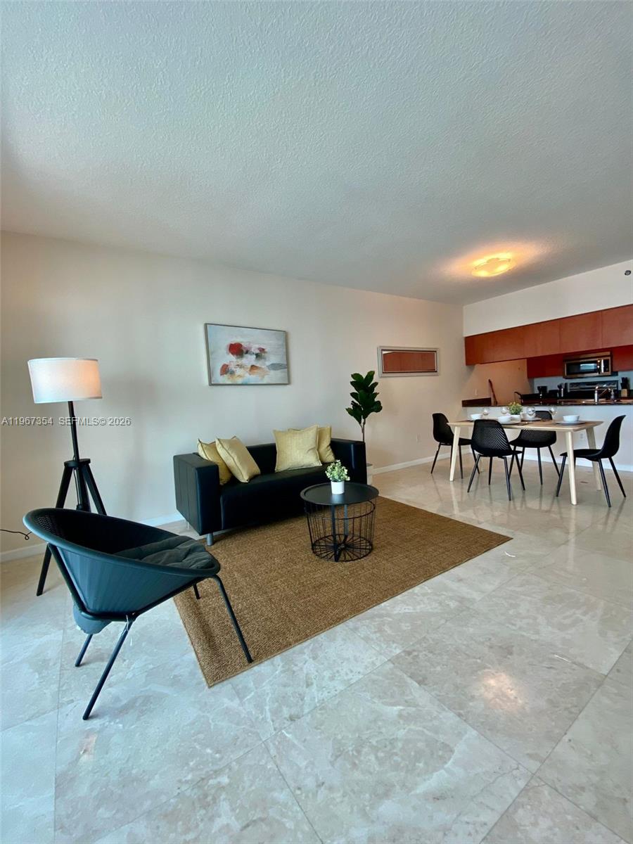 1200 Brickell Bay Dr # 4217