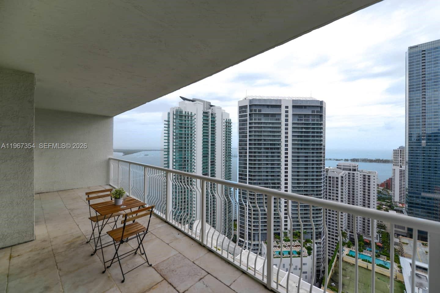 1200 Brickell Bay Dr # 4217