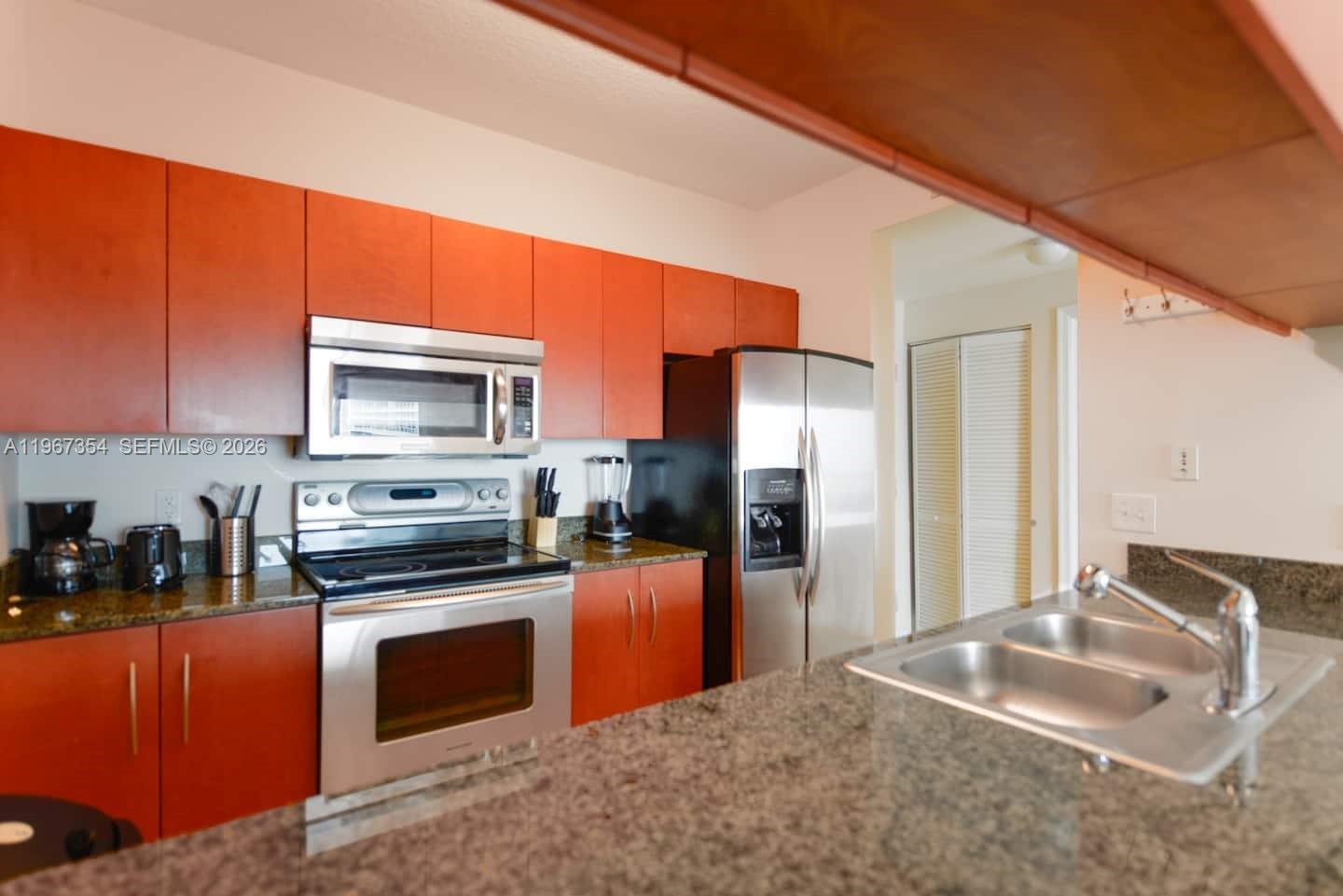 1200 Brickell Bay Dr # 4217
