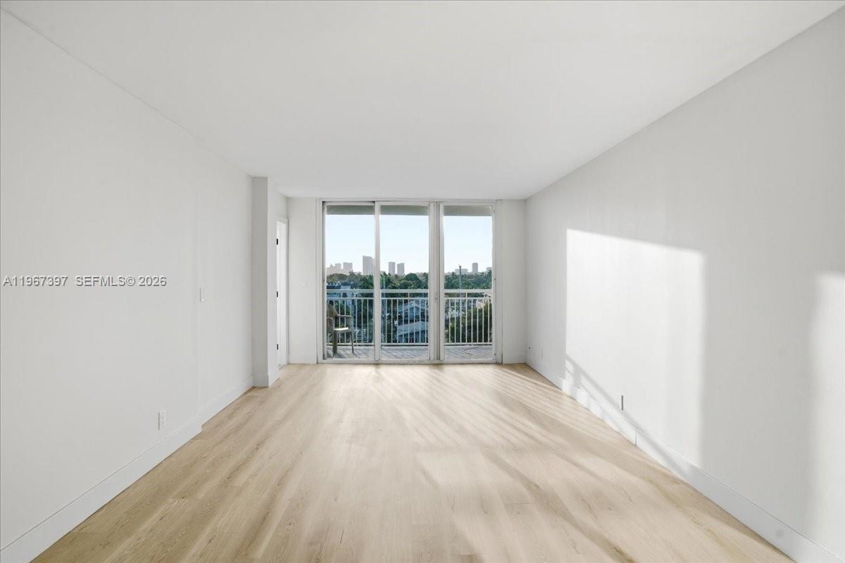 155 Isle Of Venice Dr # 701