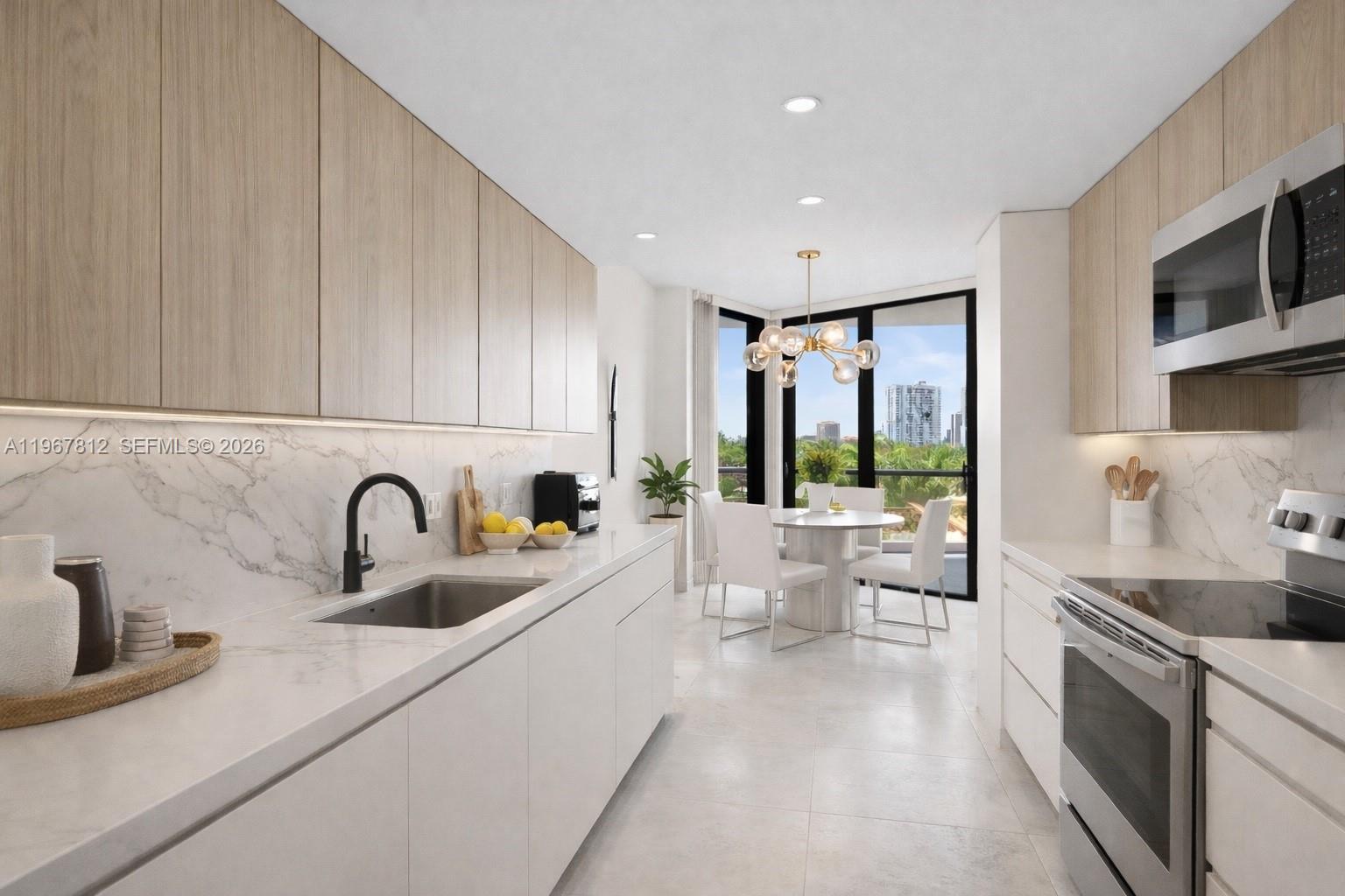 20281 E Country Club Dr # 403