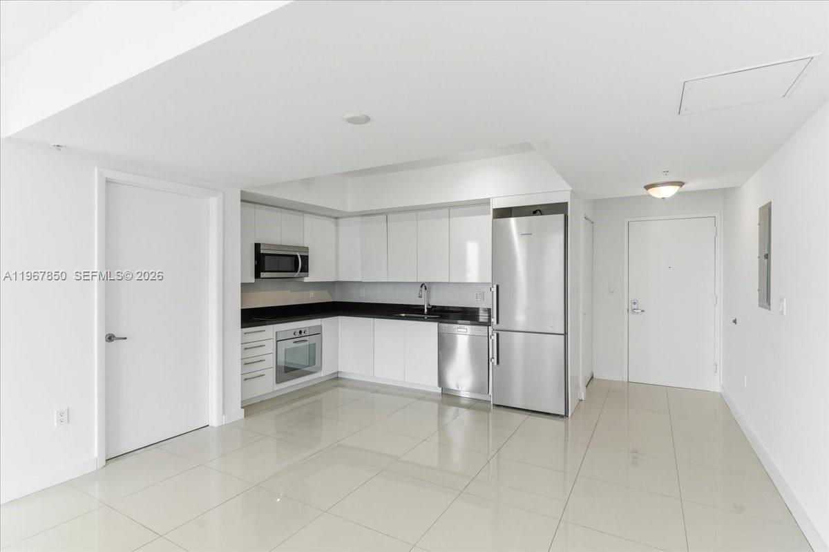 92 SW 3rd St # 3804