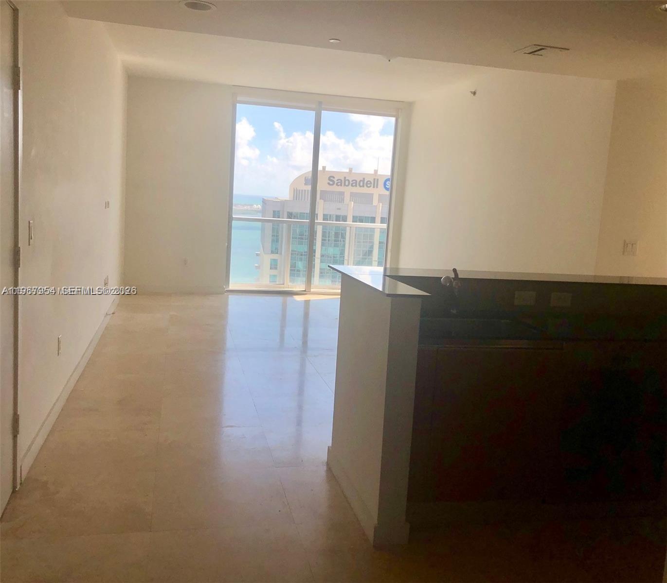 1060 Brickell Ave # 3807