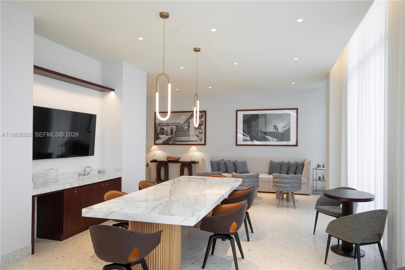 2678 Tigertail Ave # 1501