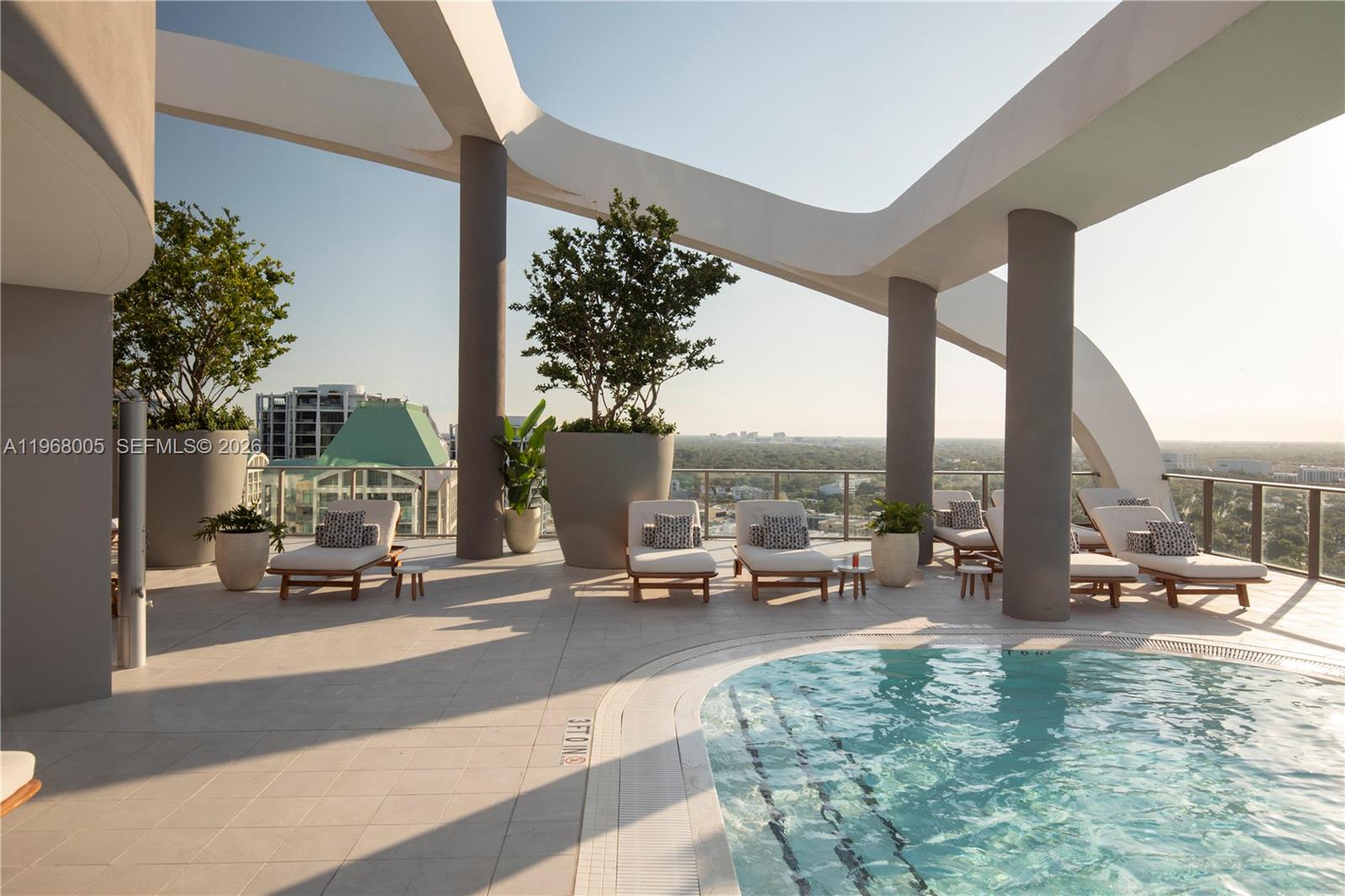 2678 Tigertail Ave # 1501