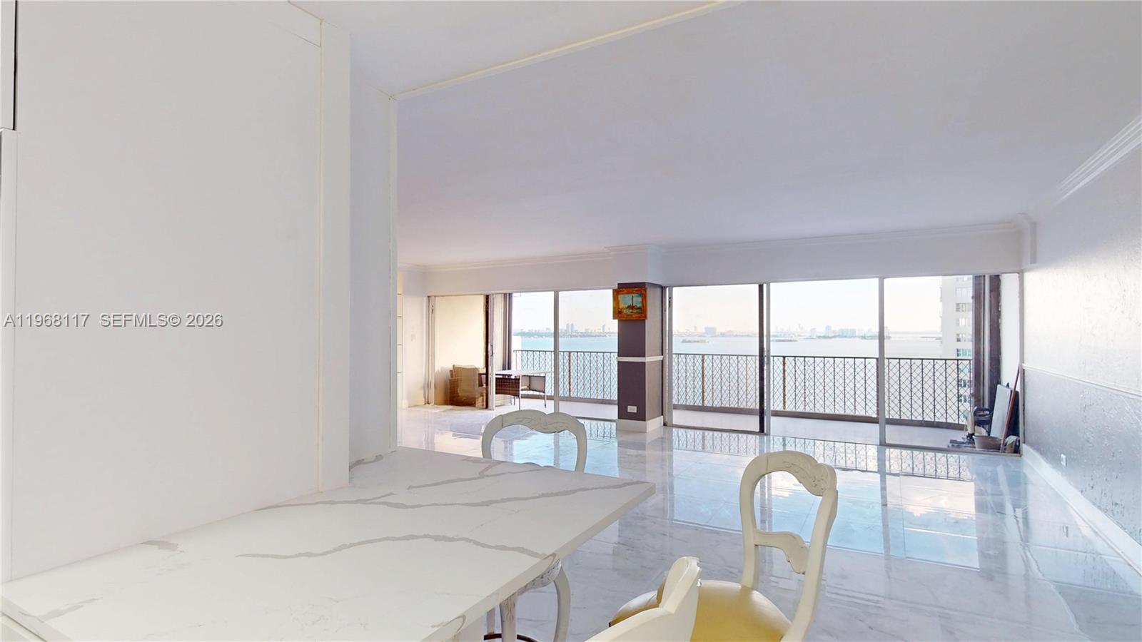 1800 NE 114th St # 1705