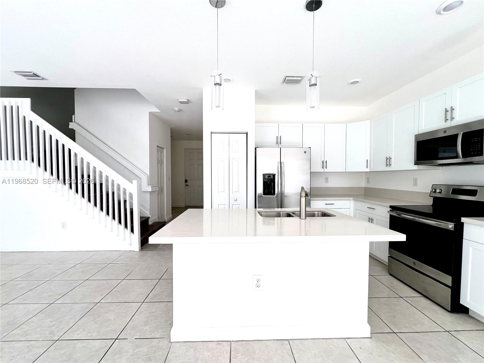 3354 W 100th Ter # 3354