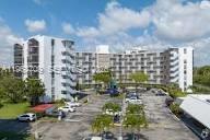 3475 N Country Club Dr # 405