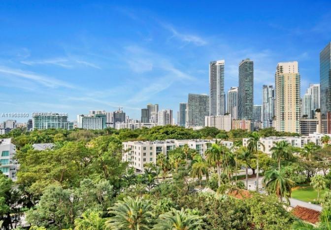 1643 Brickell Ave # 1006