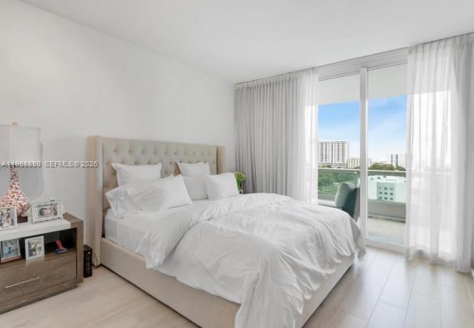 1643 Brickell Ave # 1006