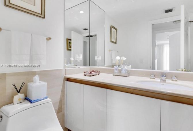 1643 Brickell Ave # 1006