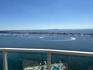 2101 Brickell Ave # 1807