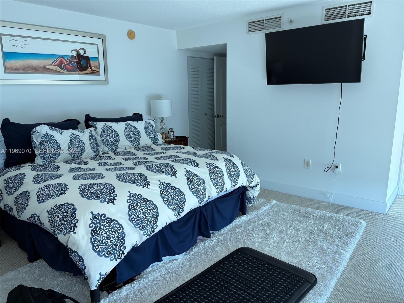 2101 Brickell Ave # 1807