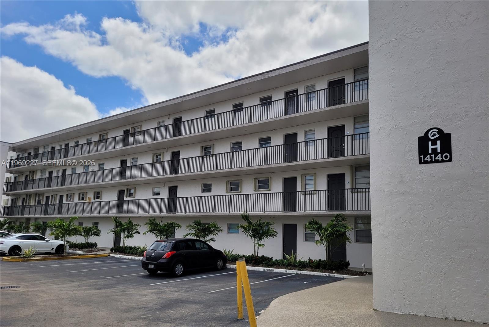 14140 SW 84th St # H Unit: 301-H