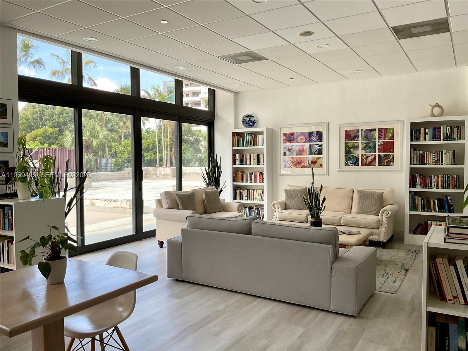 1450 Brickell Bay Dr # 1602