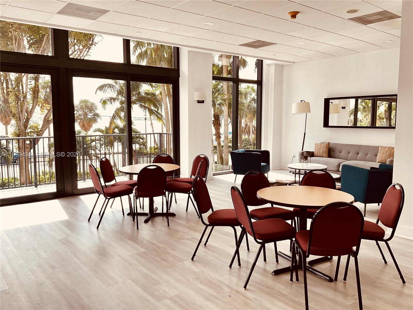 1450 Brickell Bay Dr # 1602