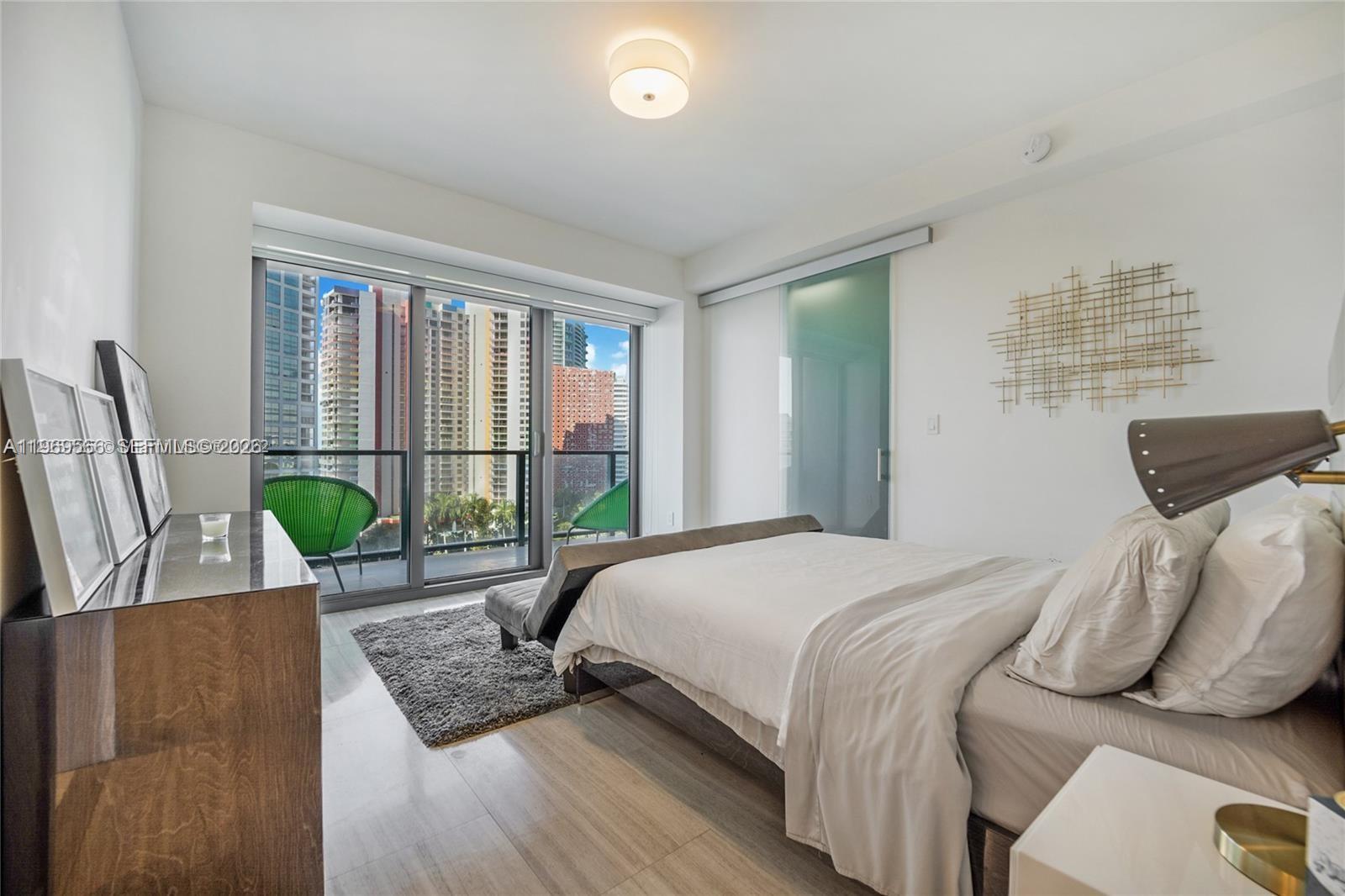 1451 Brickell Ave # 1003