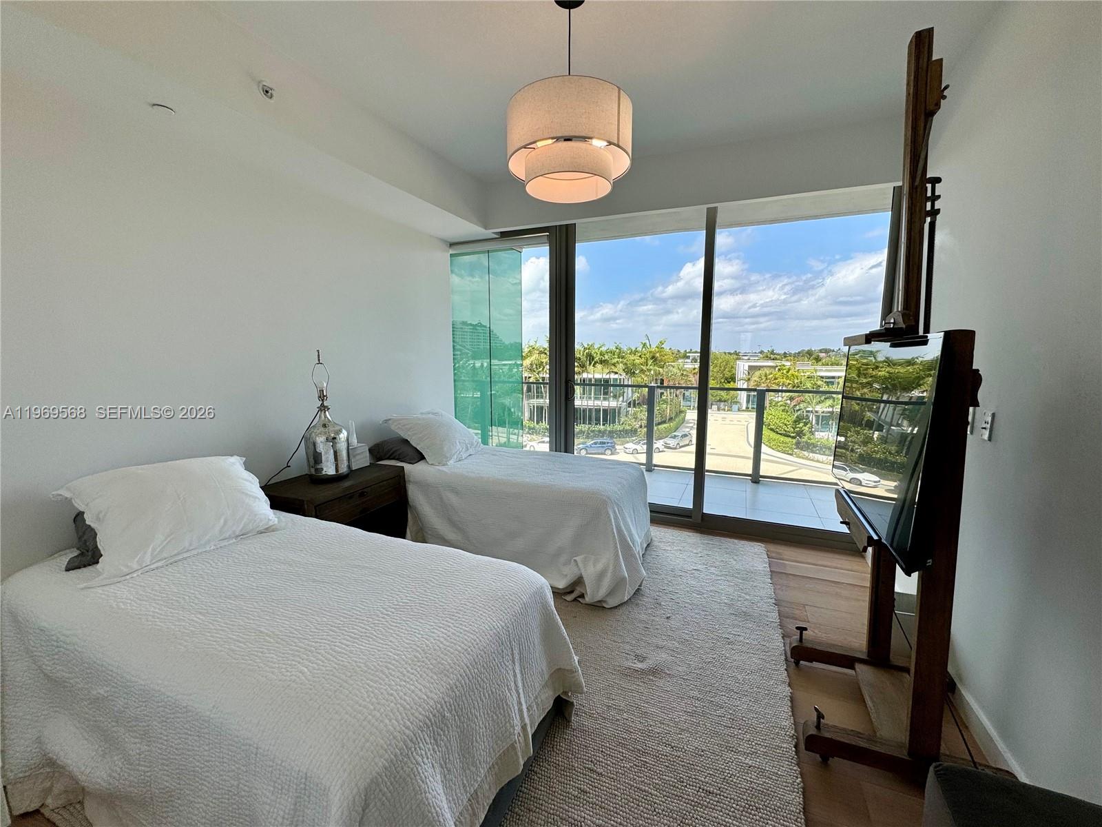 350 Ocean Dr # 406N