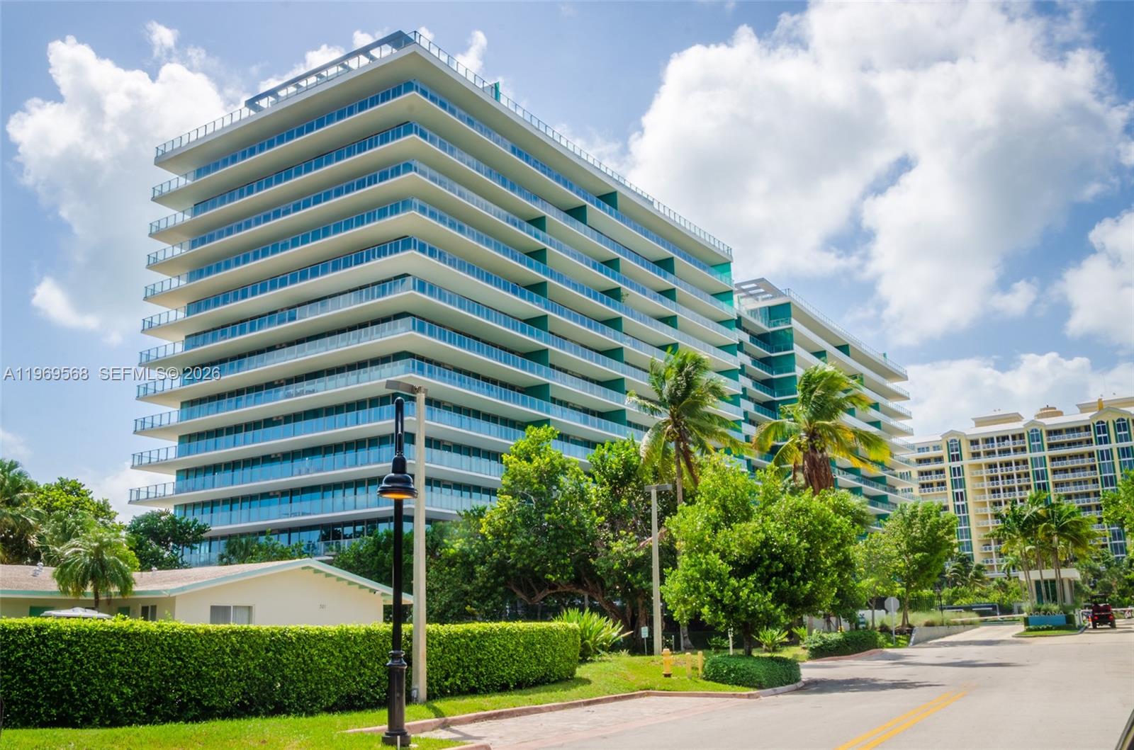 350 Ocean Dr # 406N