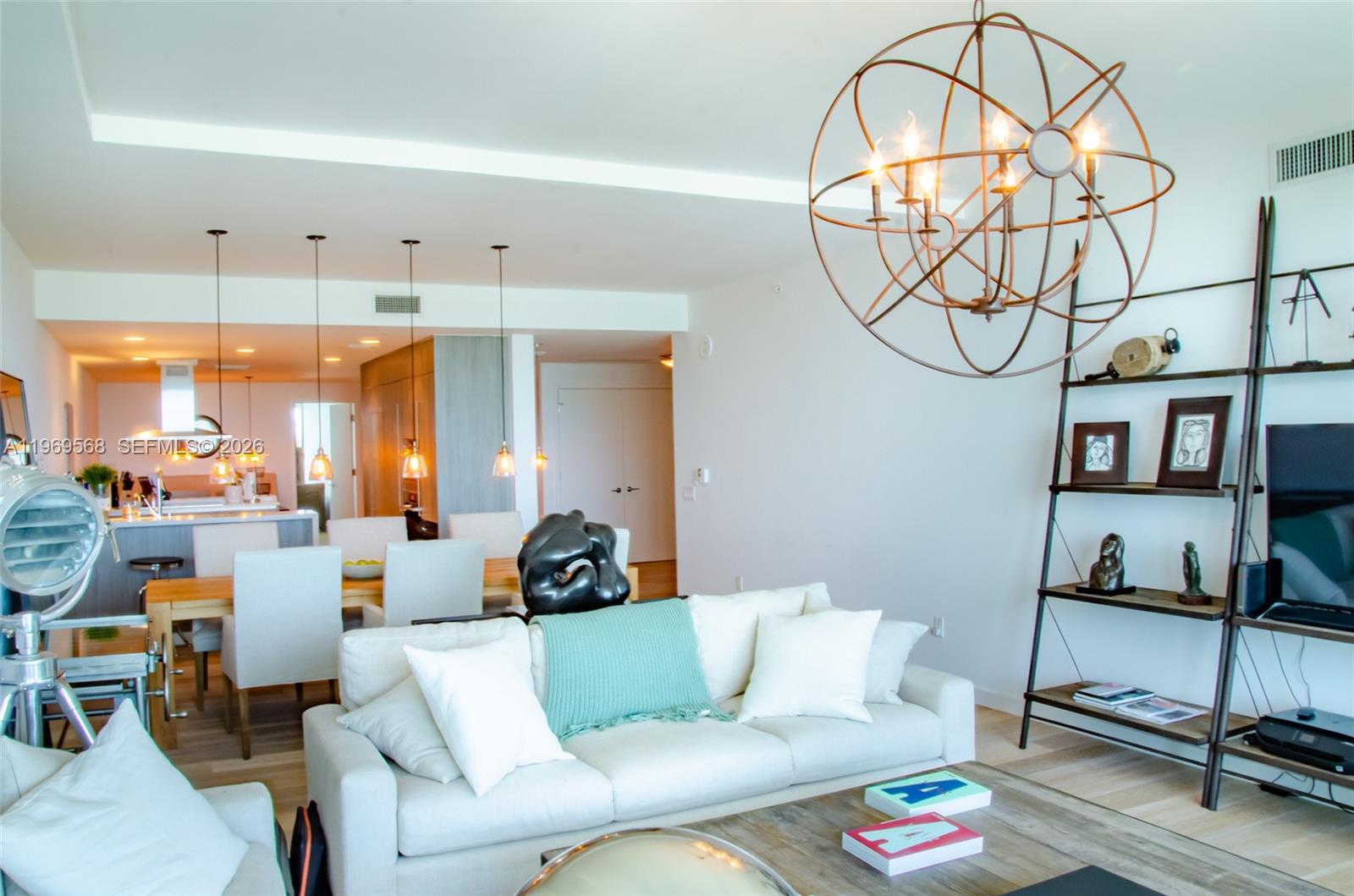 350 Ocean Dr # 406N