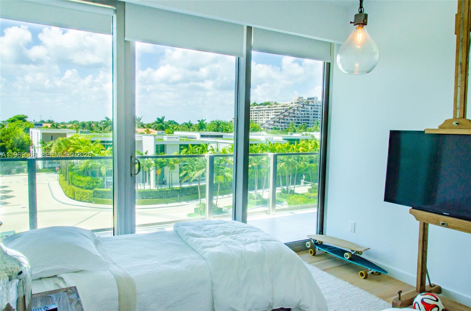 350 Ocean Dr # 406N