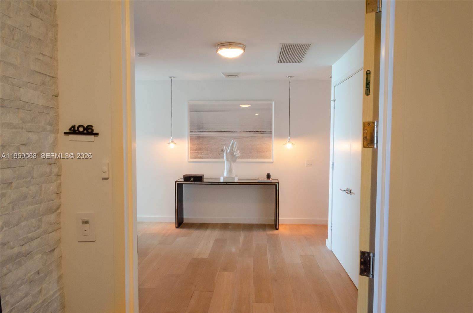 350 Ocean Dr # 406N
