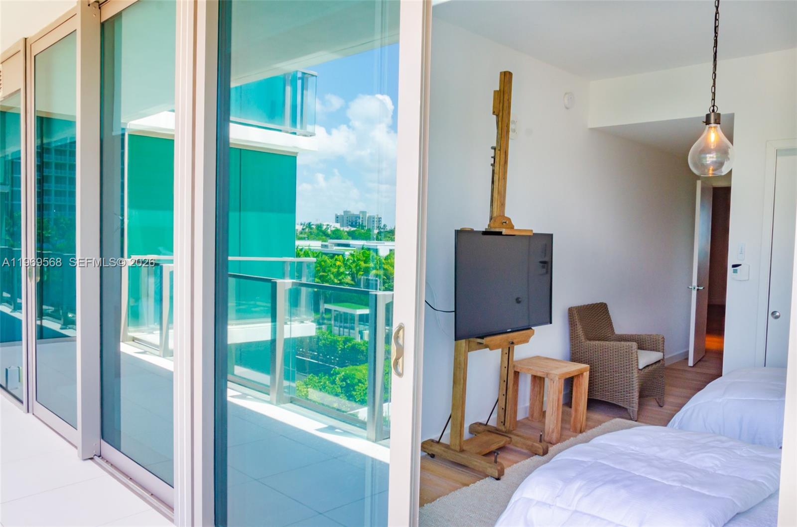 350 Ocean Dr # 406N