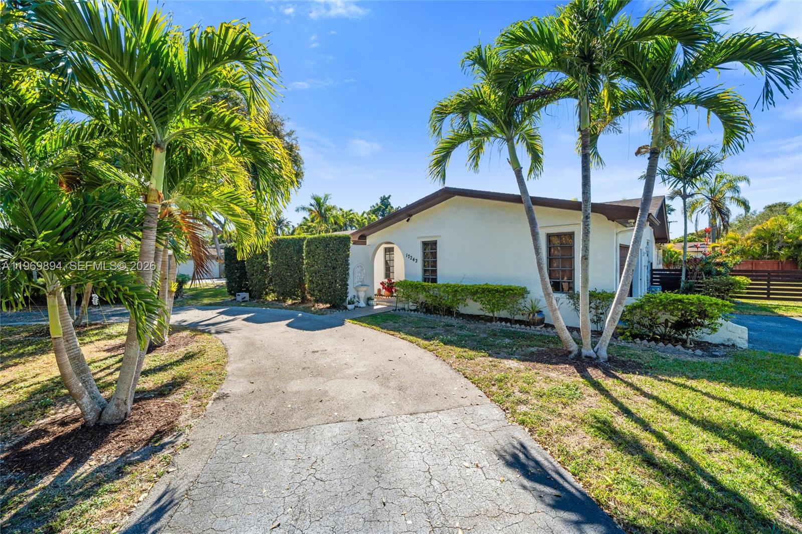 17242 SW 88th Ave
