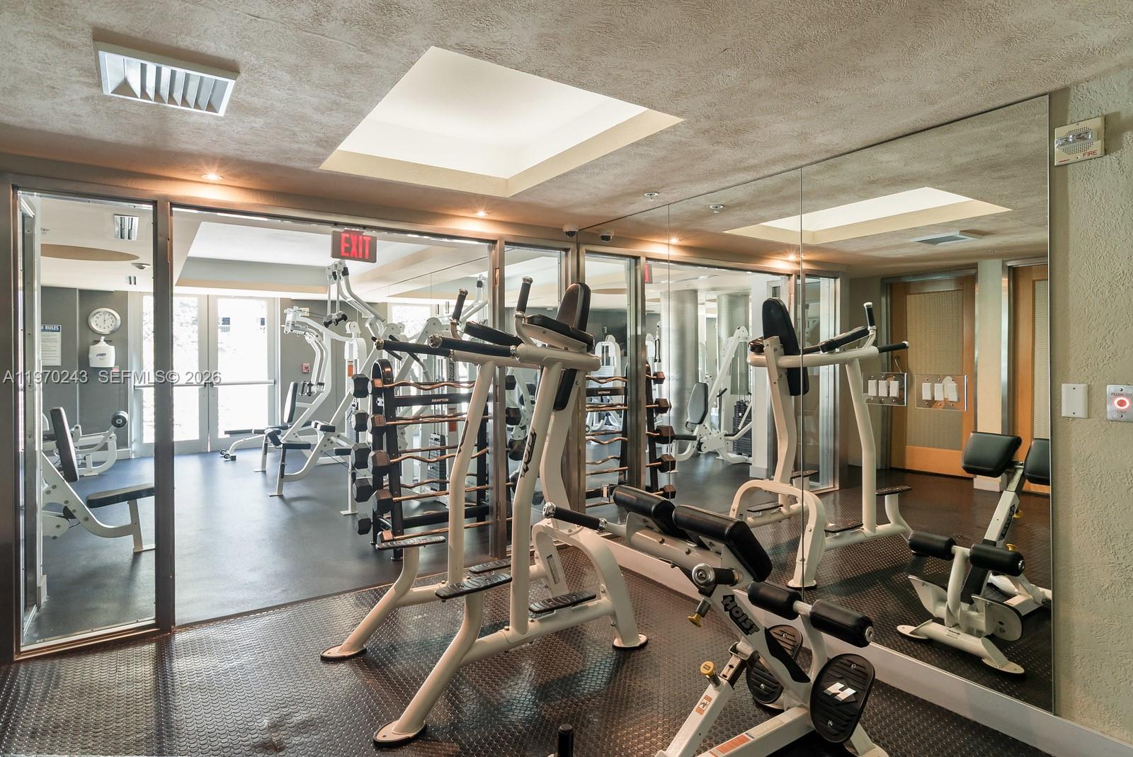 110 Washington Ave # 1316