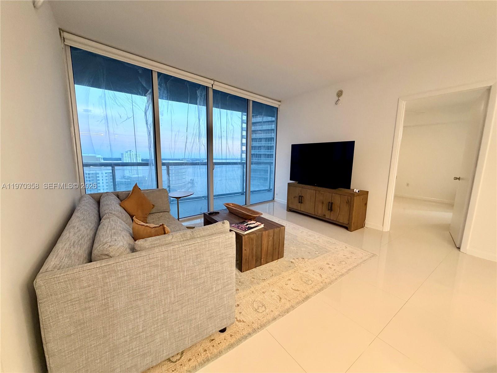 465 Brickell Ave # 2705