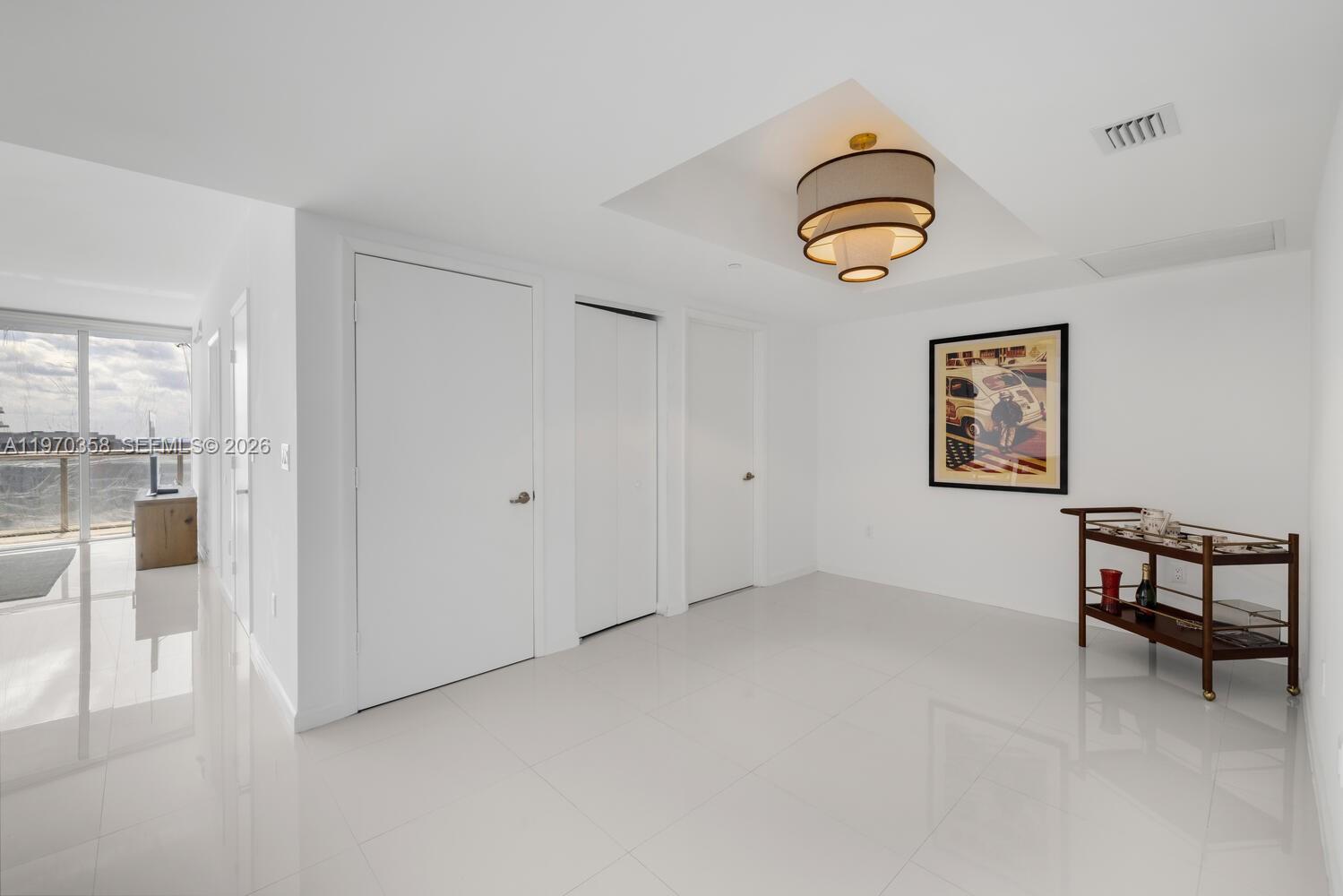 465 Brickell Ave # 2705