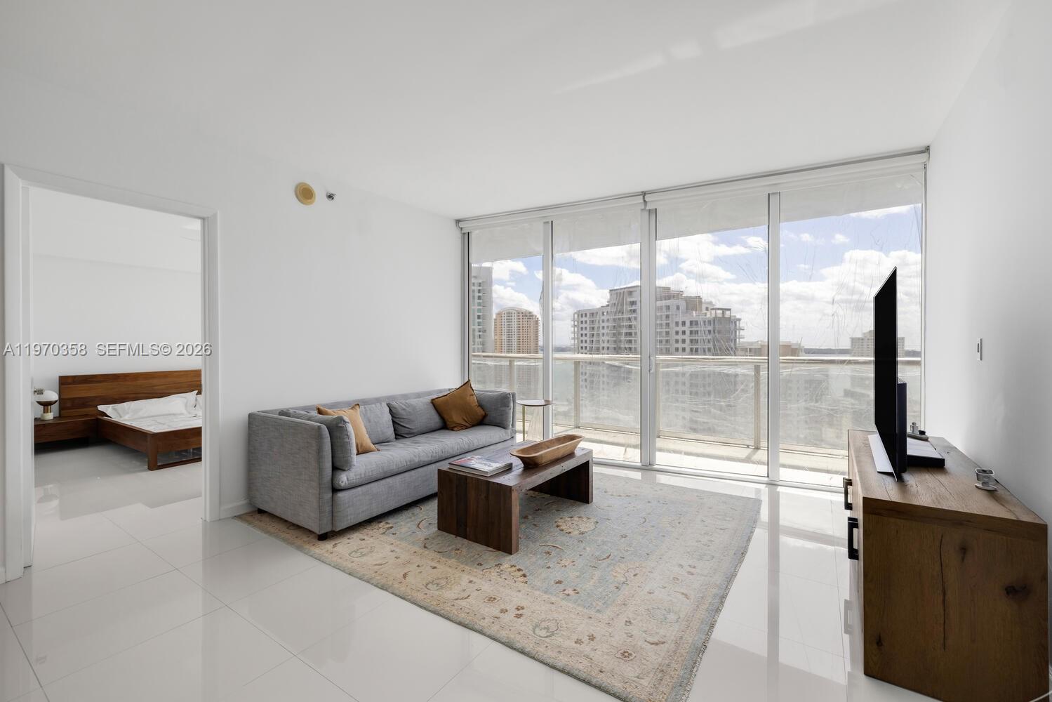 465 Brickell Ave # 2705