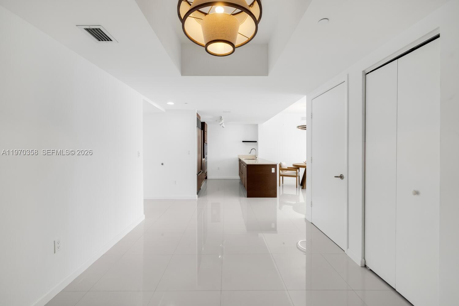 465 Brickell Ave # 2705