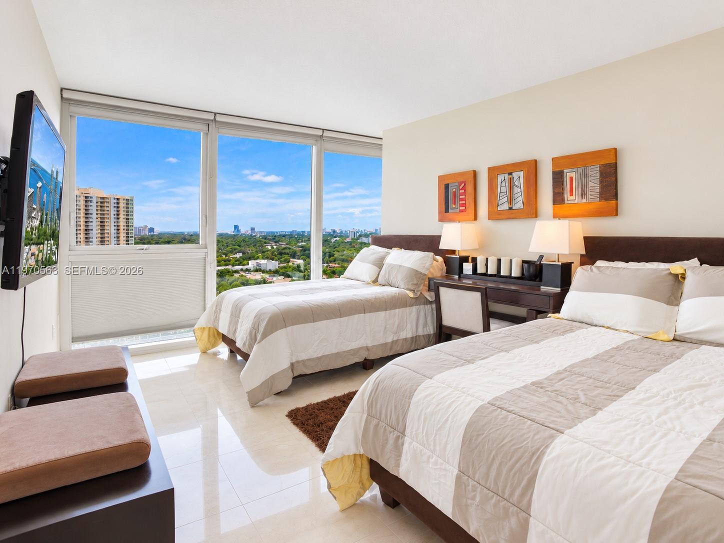 2101 Brickell Ave # 1812