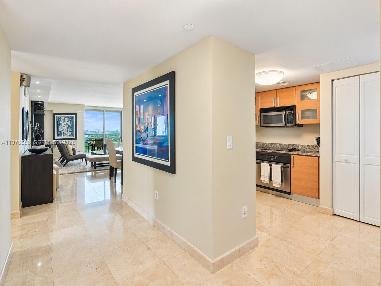 2101 Brickell Ave # 1812