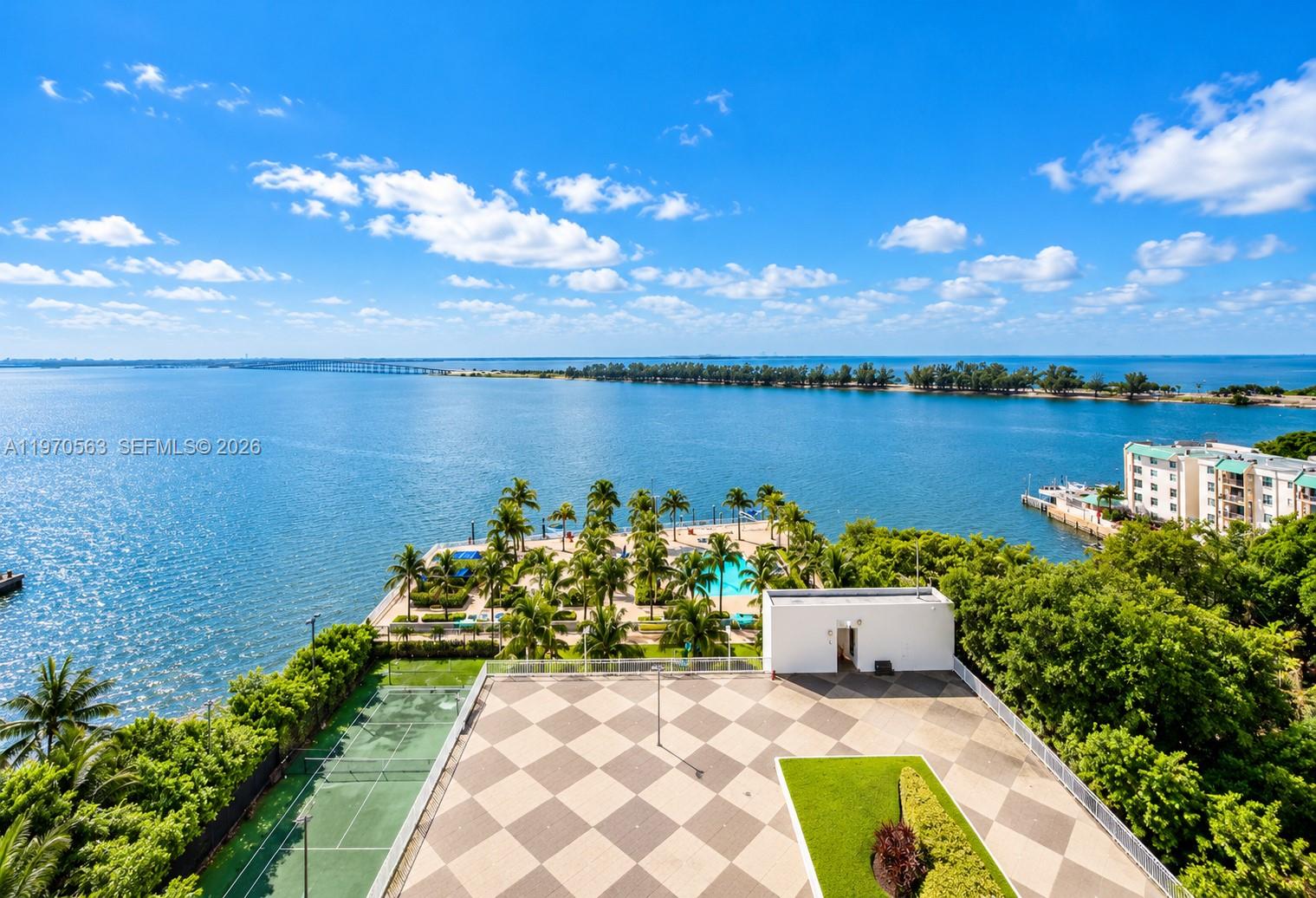 2101 Brickell Ave # 1812