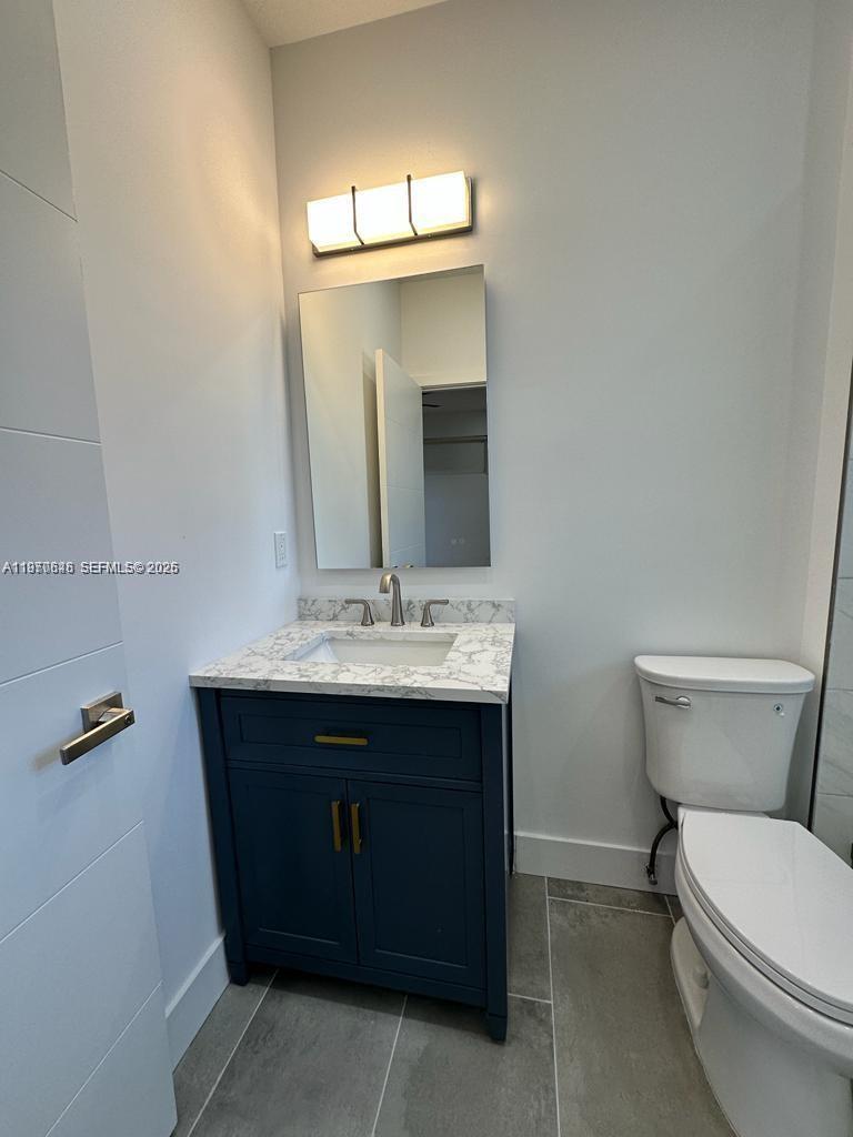 1887 Harbor View Cir