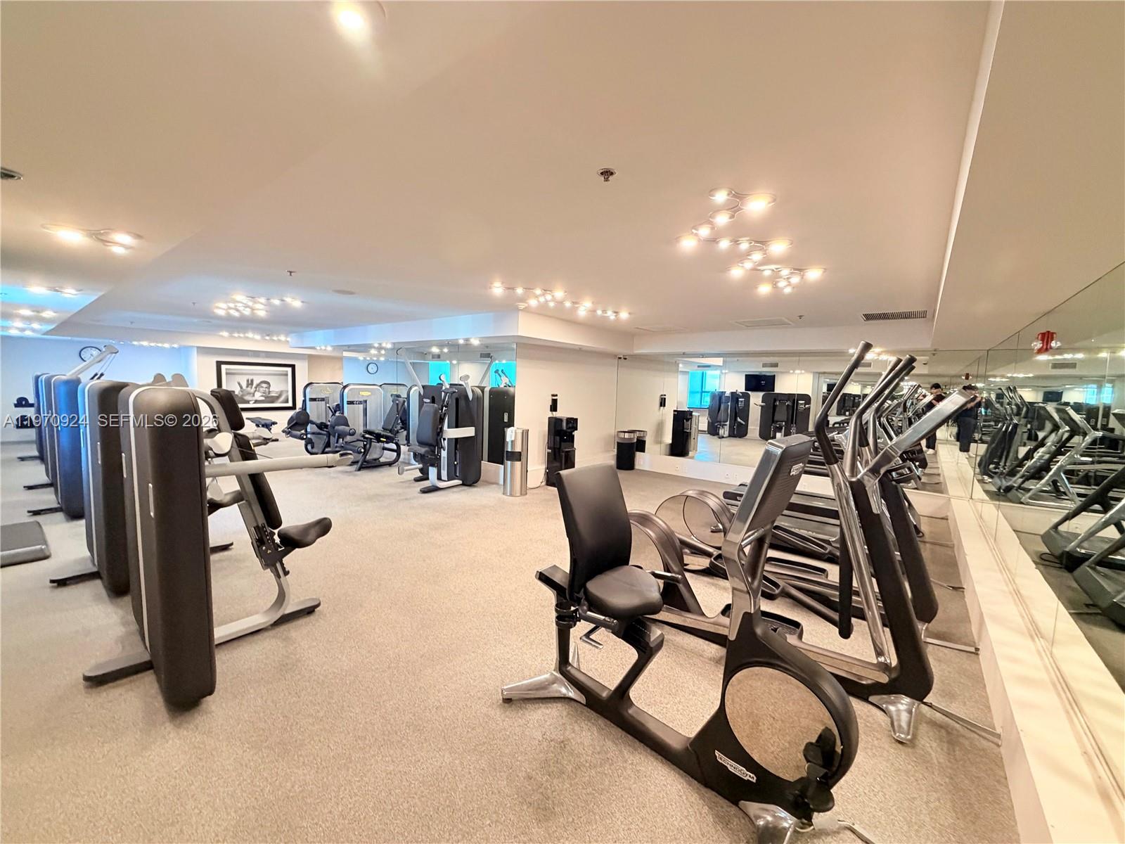 1395 Brickell Ave # 3311