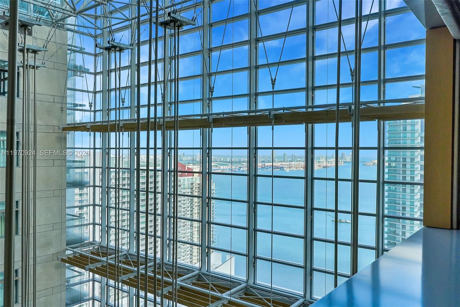 1395 Brickell Ave # 3311