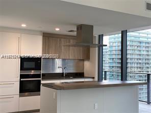 1000 Brickell Plz # 3312