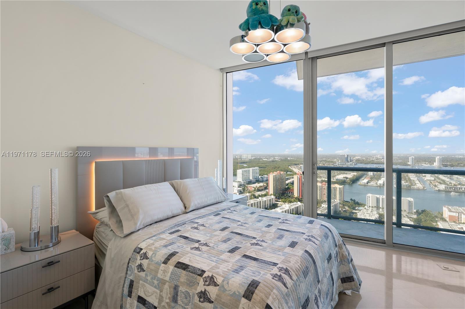 17001 Collins Ave # 4608