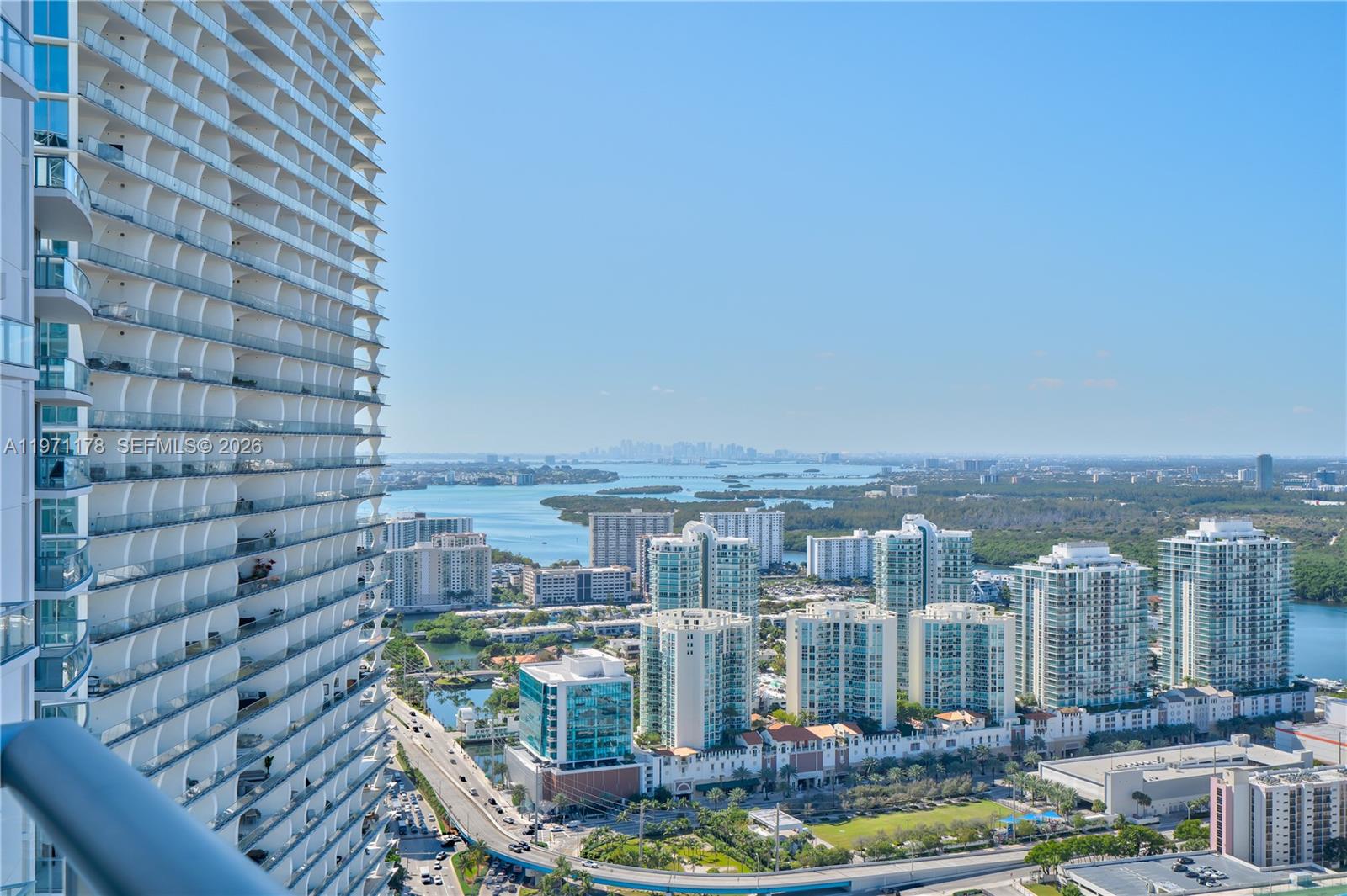 17001 Collins Ave # 4608
