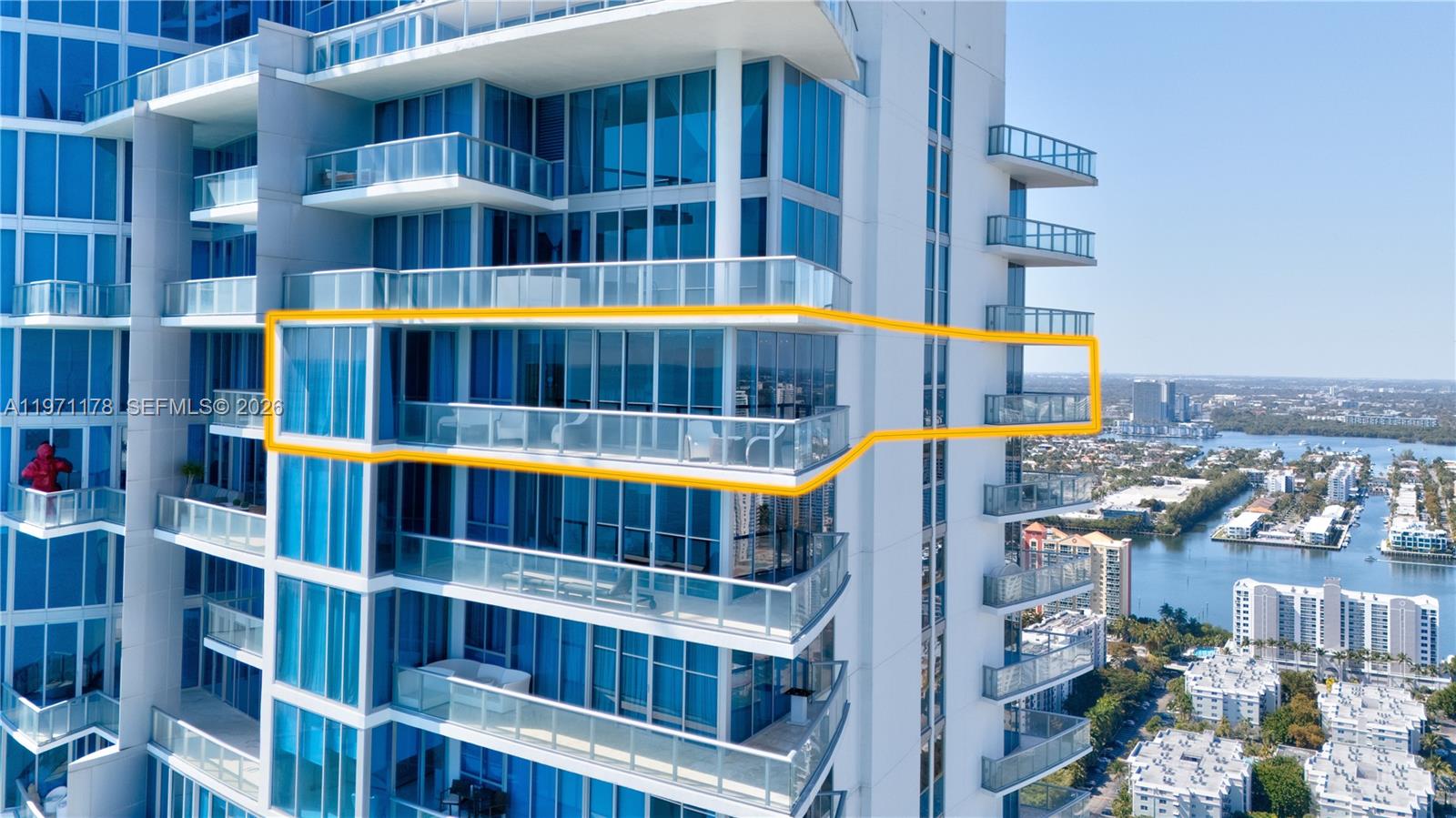 17001 Collins Ave # 4608