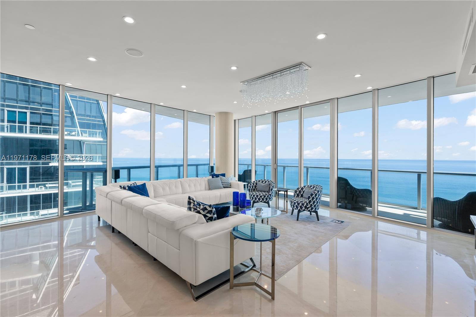 17001 Collins Ave # 4608