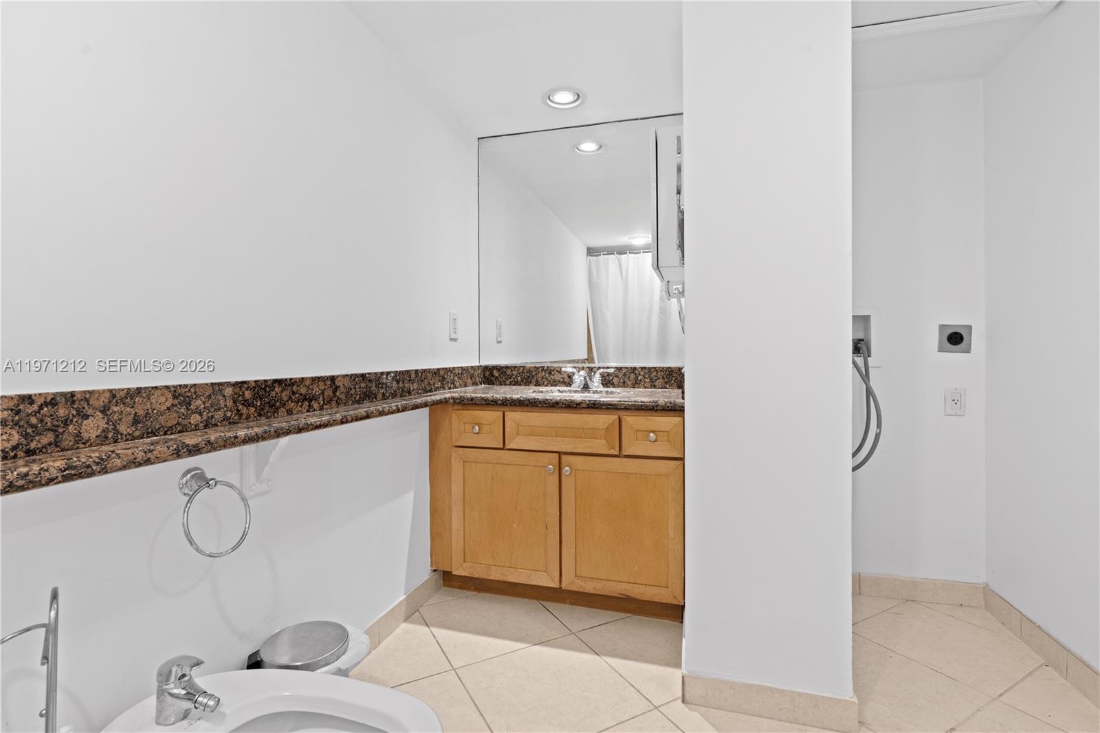 5600 Collins Ave # 16Y