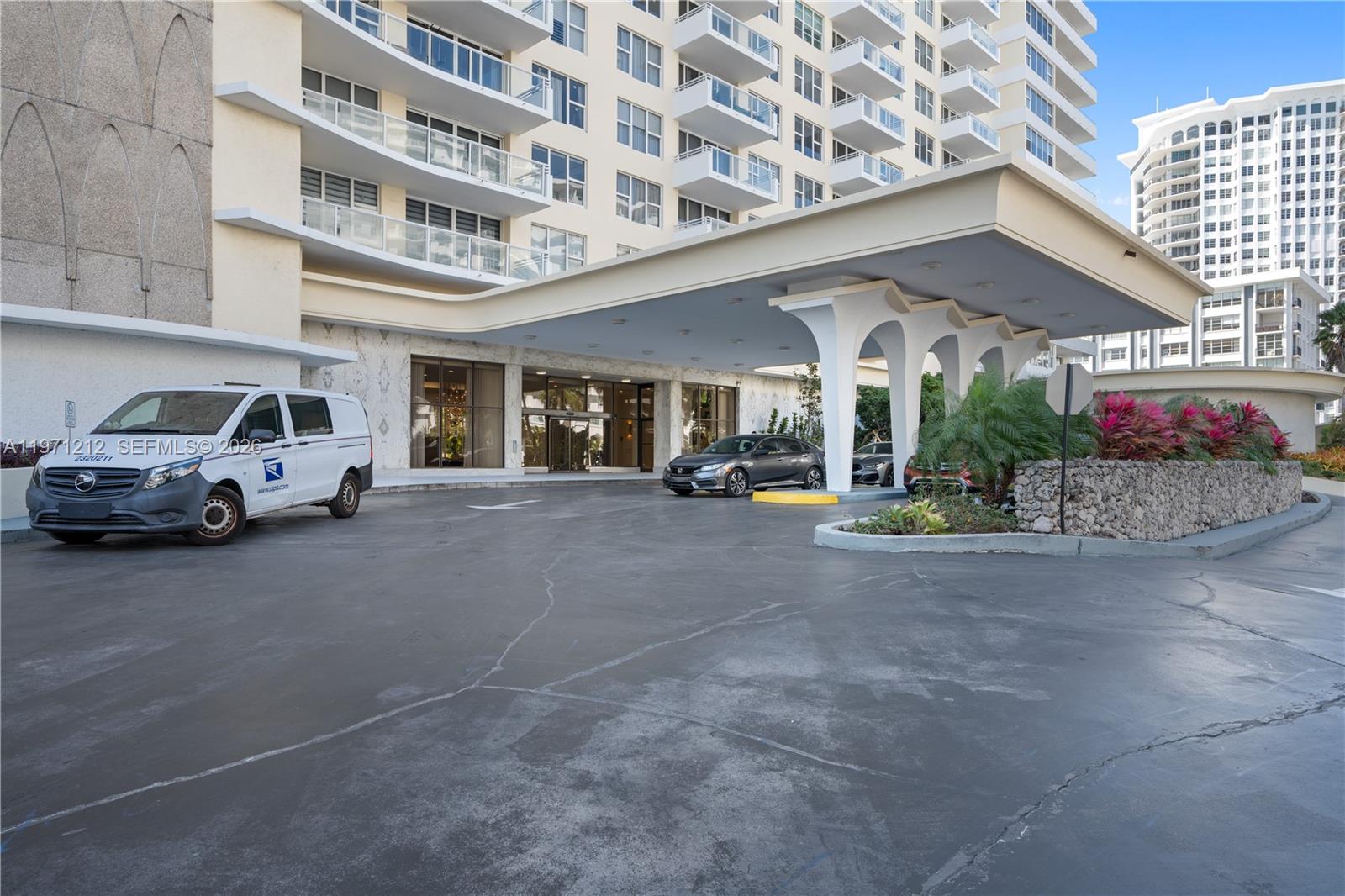 5600 Collins Ave # 16Y