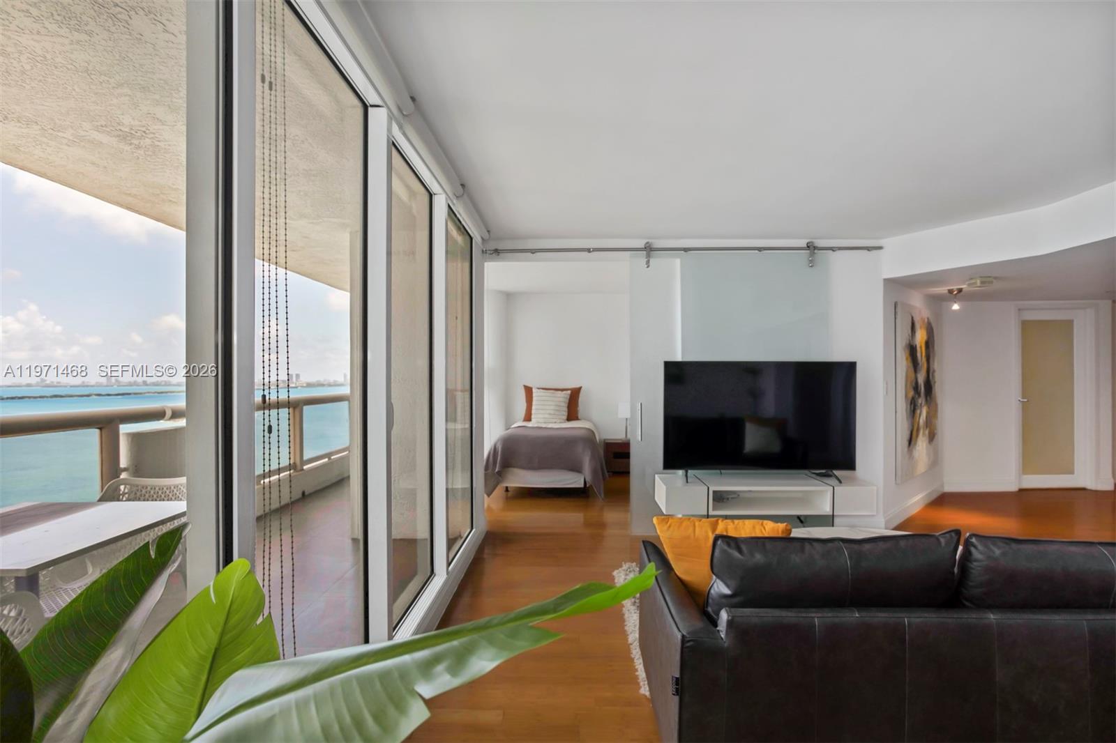 1717 N Bayshore Dr # 2740 Unit: A-2740